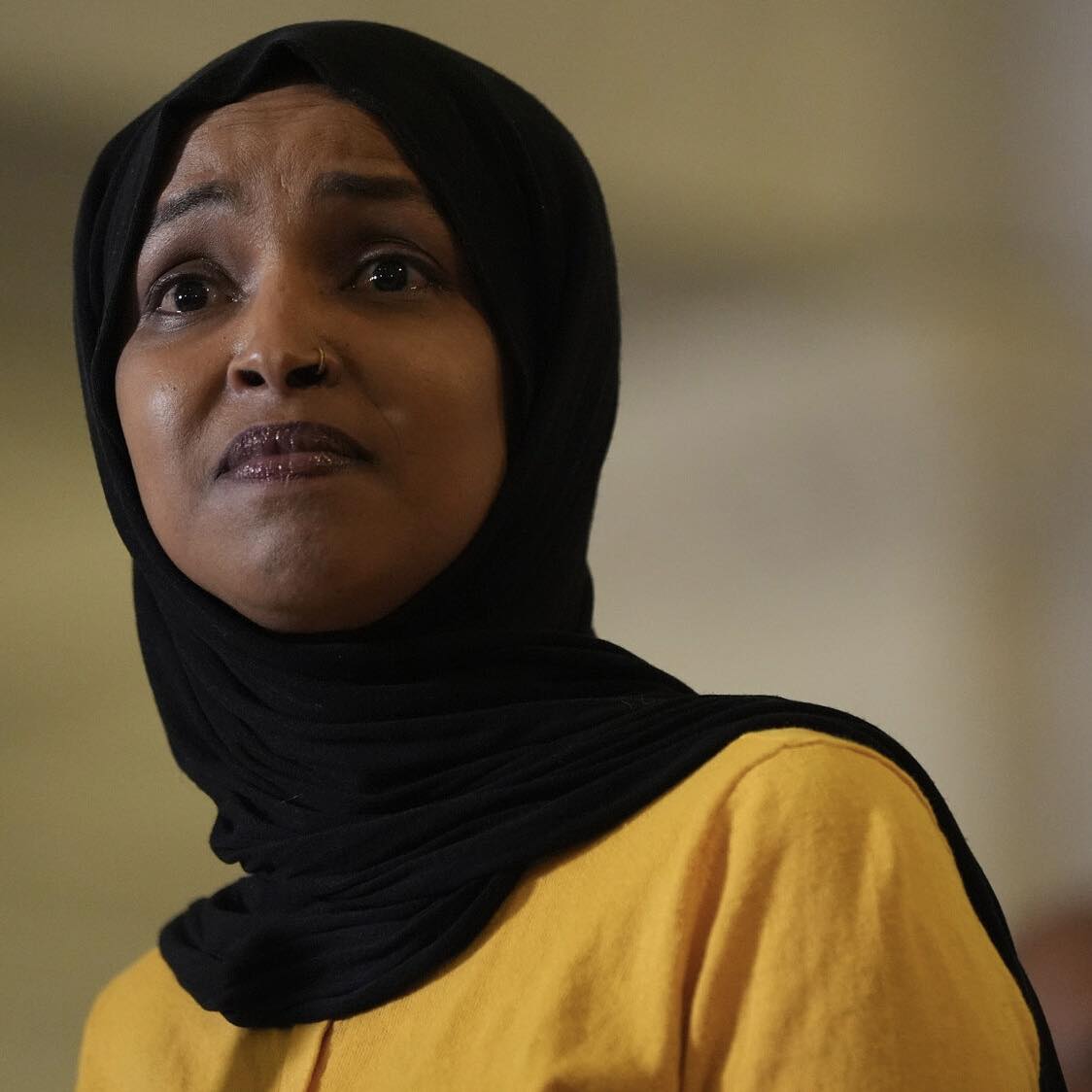 wakeupusa's tweet photo. Ilhan Omar says she’s never witnessed anything in her dictatorship home country like she has in the US: "America is turning into one of the worst countries on earth.”

Got any advice for her? https://t.co/K8XZAD5TDV