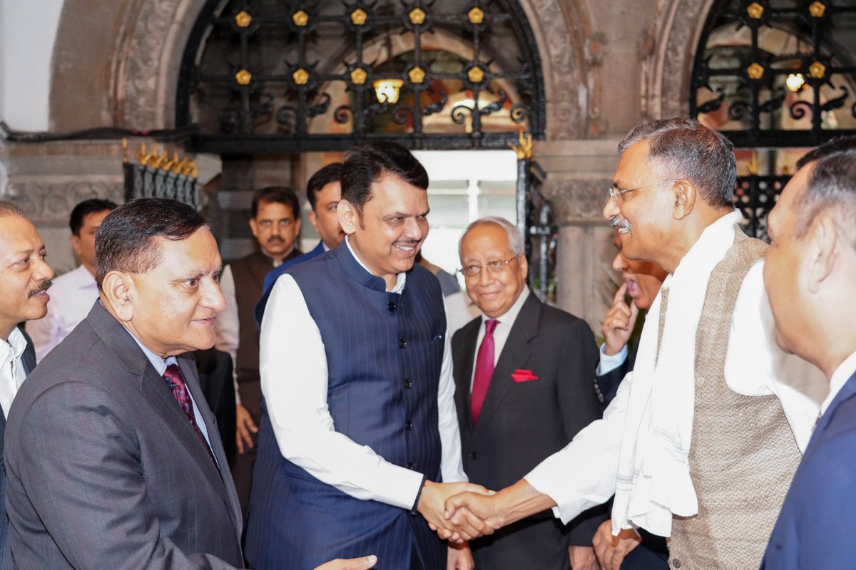 CMO Maharashtra tweet media