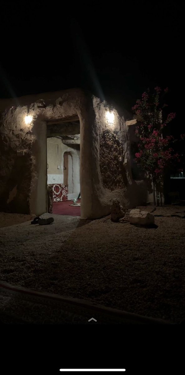 oops__123's tweet image. ودي اخذ هالغرفه من محمد المقحم يوم واحد بس اصفي نفسي من هموم الدنيا وكدرها واحاسبها على كل تقصير واروضها على تقبل حوادث الايام ونكدها .