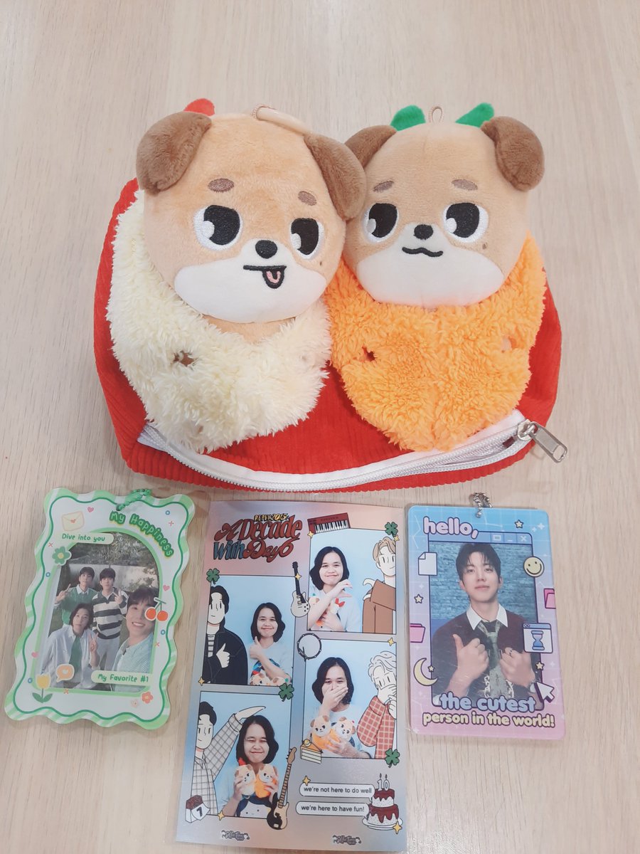 myday6ydw's tweet photo. Foto bersama DAY6 cuma 6 detik ๐
#Reply2015 #ADecadeWithDAY6 #DAY6Debut10thAnniversary @MydayCrewINA @selfietimeid https://t.co/UP8JQYrtHG