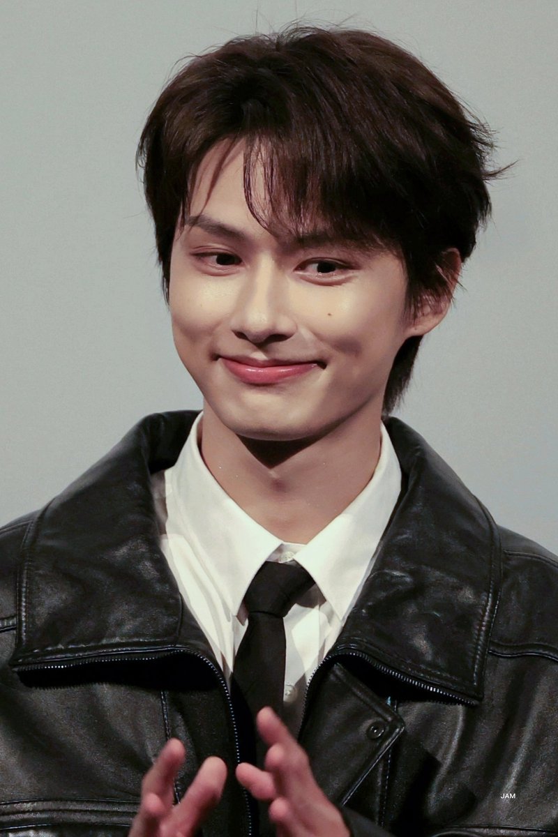 ᴊᴀᴍ tweet media