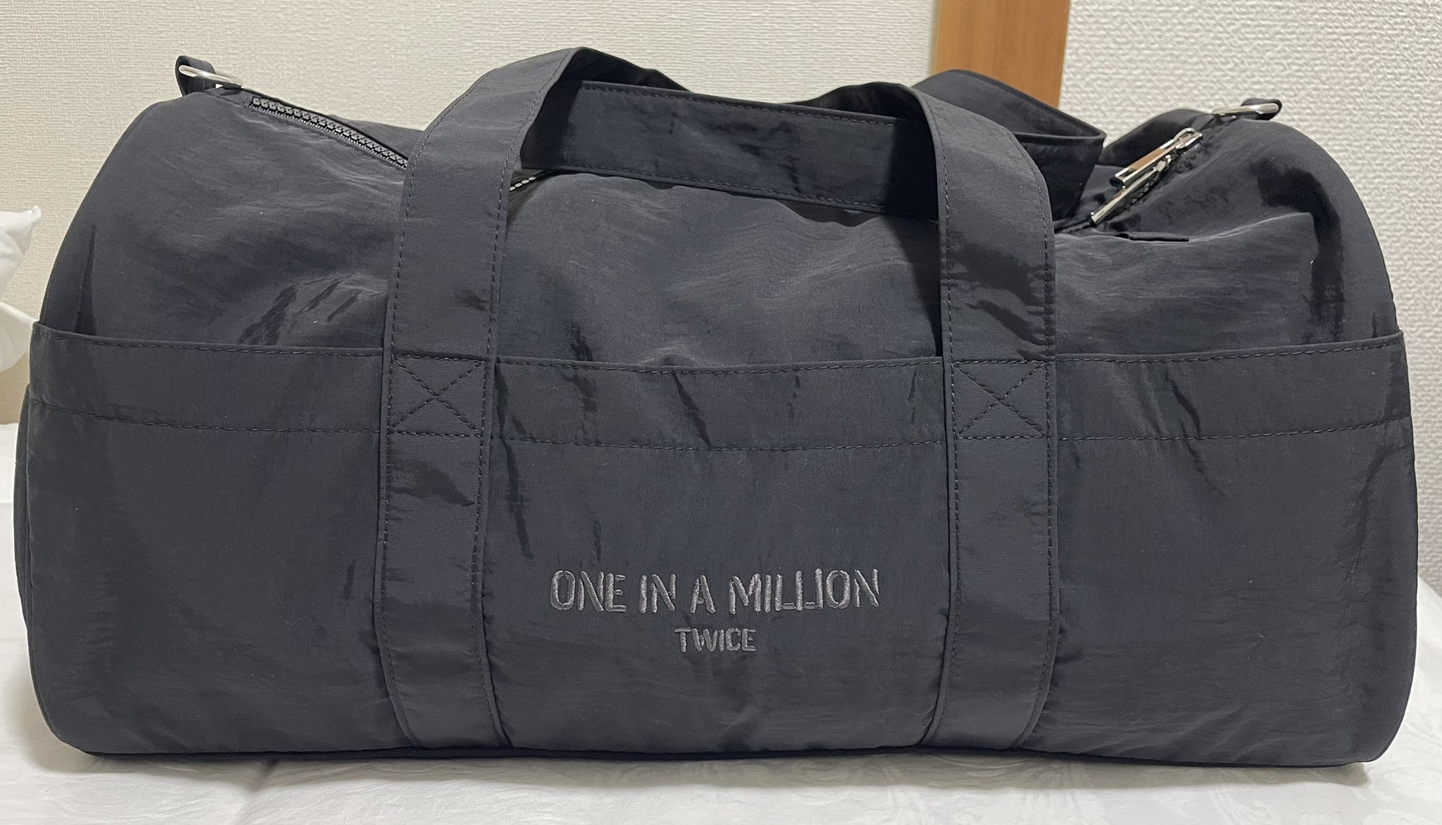 にとびぃ グッチ BLNOBLE セット Amazon | [フレイ アイディー] ステッチデザインミドルトート