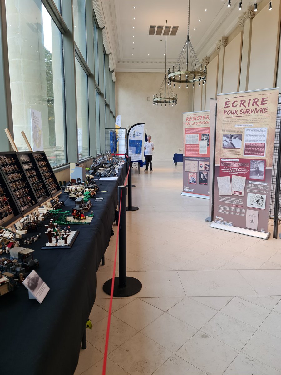 #CultureAngers🇪🇺
À l'occasion des <a href="/JEP/">Journéesdupatrimoine</a>, l'équipe de la <a href="/MDE49/">Maison de l'Europe Angers & 49 - Europe Direct</a> vous attend nombreux dans l'Orangerie du Château de Pignerolle aux côtés de l'association du <a href="/MemorialBunkers/">Mémorial des bunkers de Pignerolle</a> avec de superbes expos &amp; animations !