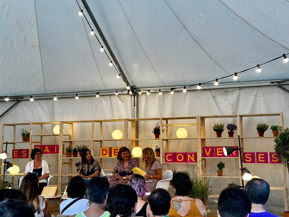 Parlem de la pèrdua i hi (con)vivim amb <a href="/annagual/">Anna Gual</a> <a href="/MontseAlbetsR/">Montse Albets</a> <a href="/GemmaCasamajo/">Gemma Casamajó Solé</a> <a href="/iolandabatalle/">Iolanda Batallé Prats</a> 
a <a href="/LaSetmana/">La Setmana</a>