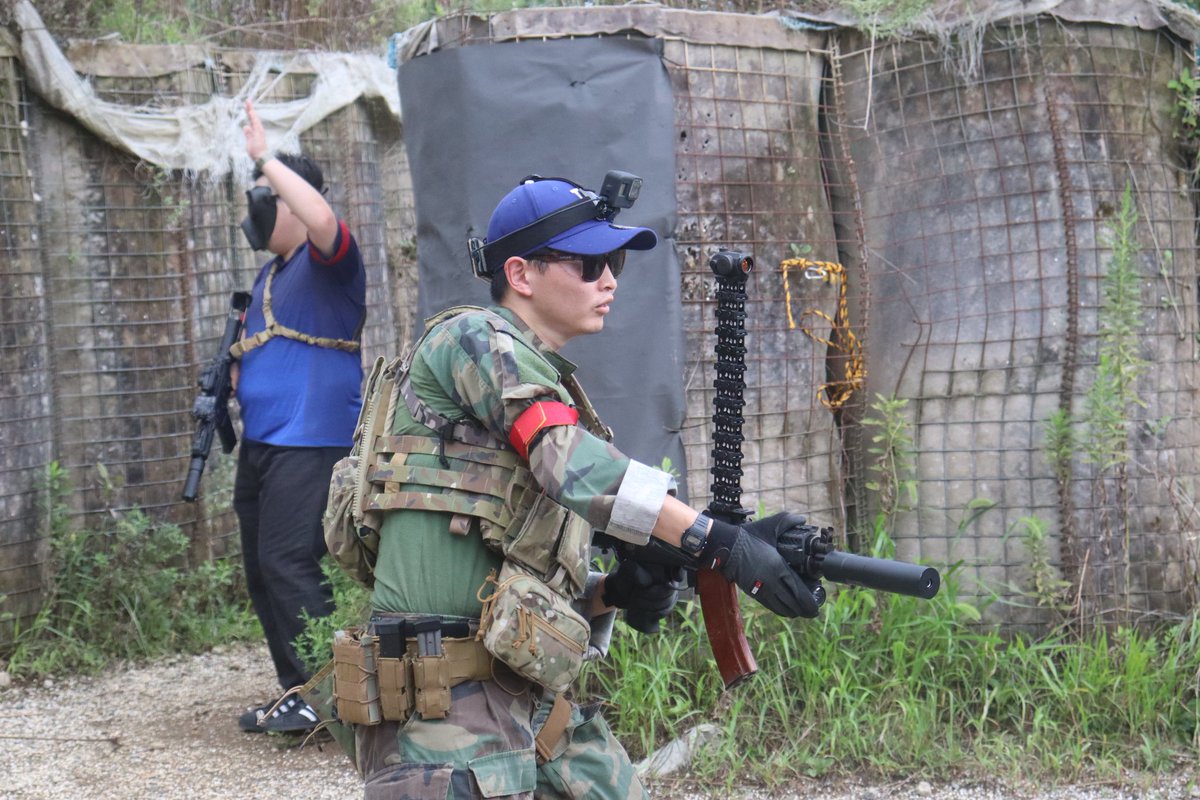 バチクソ雨の中サバゲしてましたん
ザバパーで3対3できるの面白すぎた
ご一緒してくれた方ありがとうごさいますた
写真がほとんどイカれたハイマンウントしかないけど