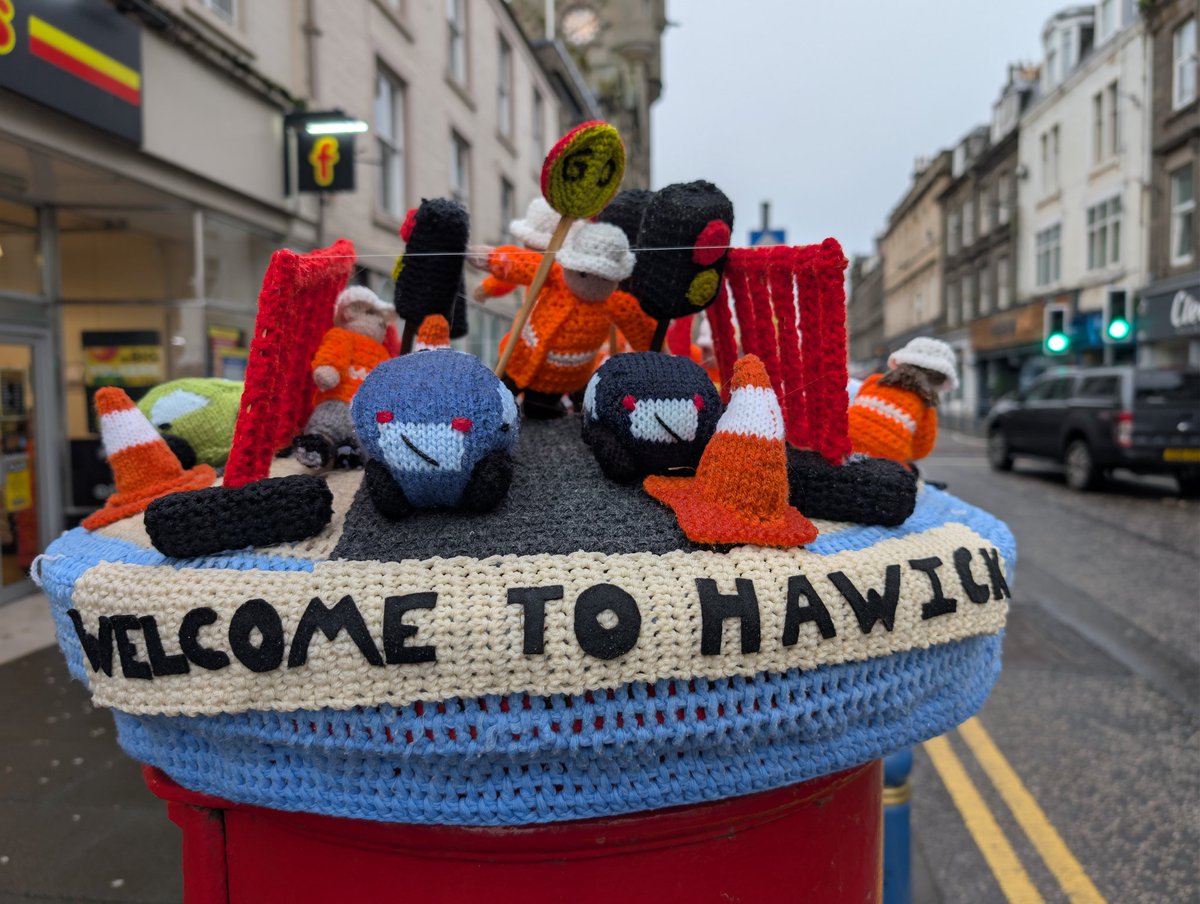 XENONHORNET's tweet image. A very apt for Hawick Post Box Topper for #postboxsaturday #hawick #scottishborders #roadworks