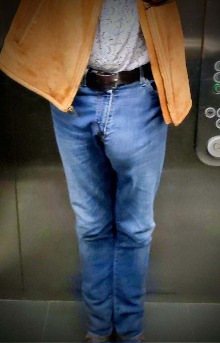 Radioactive meat.
#pumpinghuge
#monstercock
#publibulge