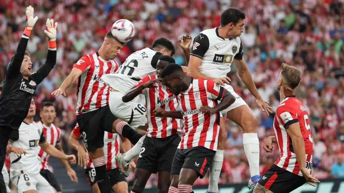 Las estadísticas de los enfrentamientos entre el <a href="/valenciacf/">Valencia CF</a> y <a href="/AthleticClub/">Athletic Club</a> 📊✏️📈:
🆚192 partidos
🏟️92 en Mestalla
🛫 100  fuera
🦇 73 victorias del Valencia
🦁70 victorias de la Real
⚔️ 49 empates
⚽🦇 286 goles a favor
⚽🦁 282 goles en contra