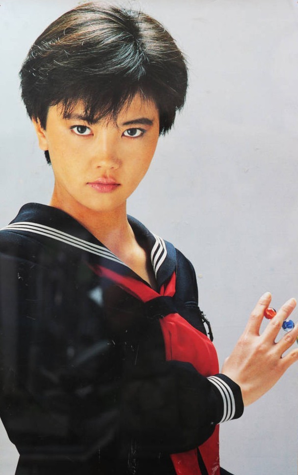 俺が大事にしてたビー玉（昔） とりあえず好きな推しの写真で埋めよう 「スケバン刑事Ⅱ」はビー玉の
