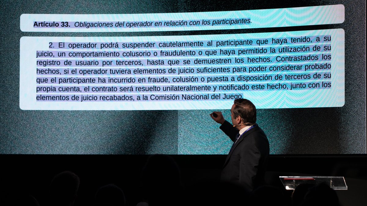¿Qué pasa con Winamax?
Cierres masivos
Aplica  el Real Decreto 1614/2011, de 14 de noviembre, sin pruebas claras.

Imágenes del evento Networking 365 dedicado al juego online, celebrado el 24 de Mayo en Madrid.
