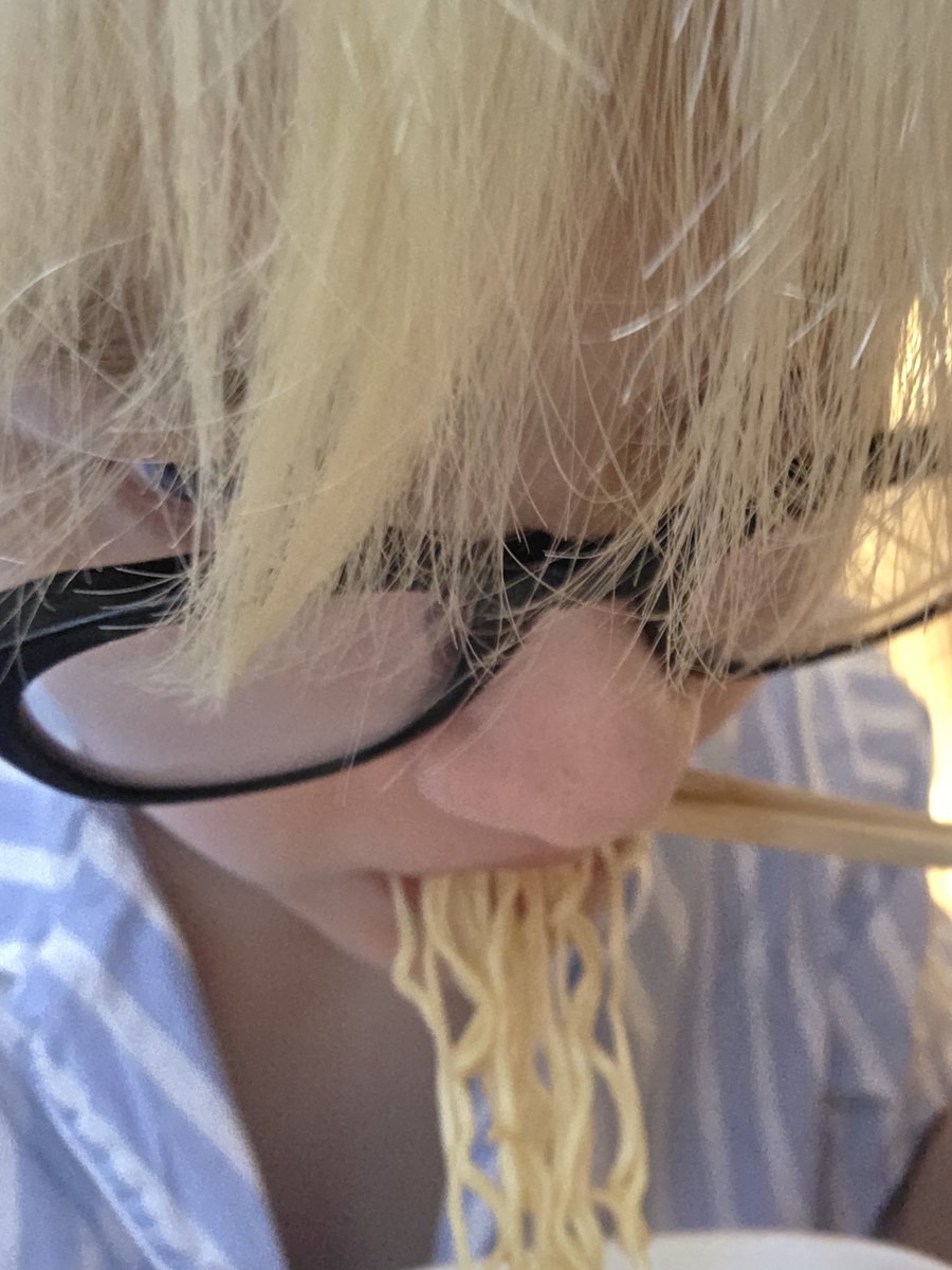 250920 위버스 DM #수빈
아 진짜 웃기게..

               🐰 물 끓인다                                       20분 후