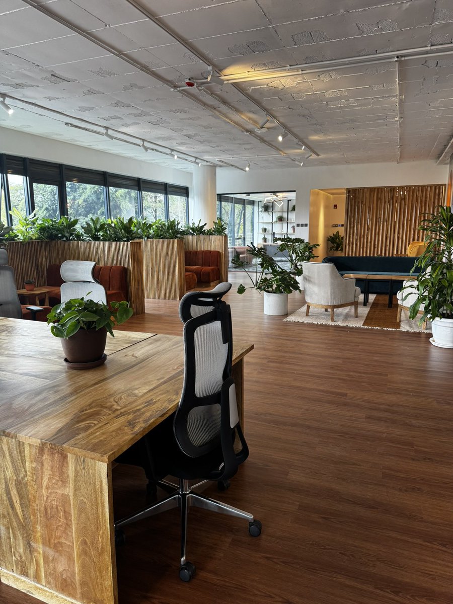 justvibesncode's tweet image. The power of showing up every single day cannot be overstated enough. Yesterday @BasedKago reminded me about the weekly updates I used to share on @pioneerdotapp about @honeycoinapp from my room in 2020.

Yesterday - we just opened our first HQ in Nairobi.

Grateful.