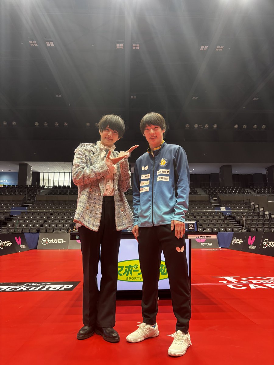 taisho_maeda916's tweet image. 🏓#ノジマTリーグ
ご来場、そして配信でご視聴くださった方、ありがとうございました！

金沢ポート #松平健太 選手と📸⭐️
ご家族でタイプロをご視聴していて、
最推しとして応援してくださっていたそうです😭😭😭
ありがとうございます✨

明日もMCとして
精一杯つとめさせていただきます！👆🤴✨