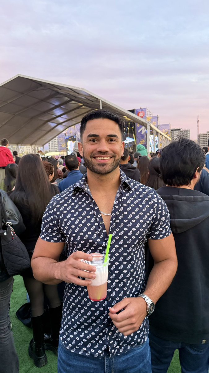 eric1891's tweet image. Celebrando Chile 🇨🇱