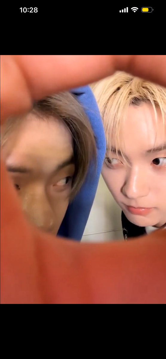 fbouxnny's tweet photo. 이게 너무 커여움ㅠㅠㅠㅠㅠ https://t.co/KU2DMSz1pb