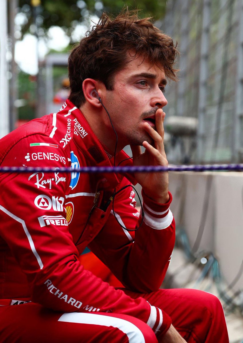 leclercphotos's tweet image. but look how cute he is