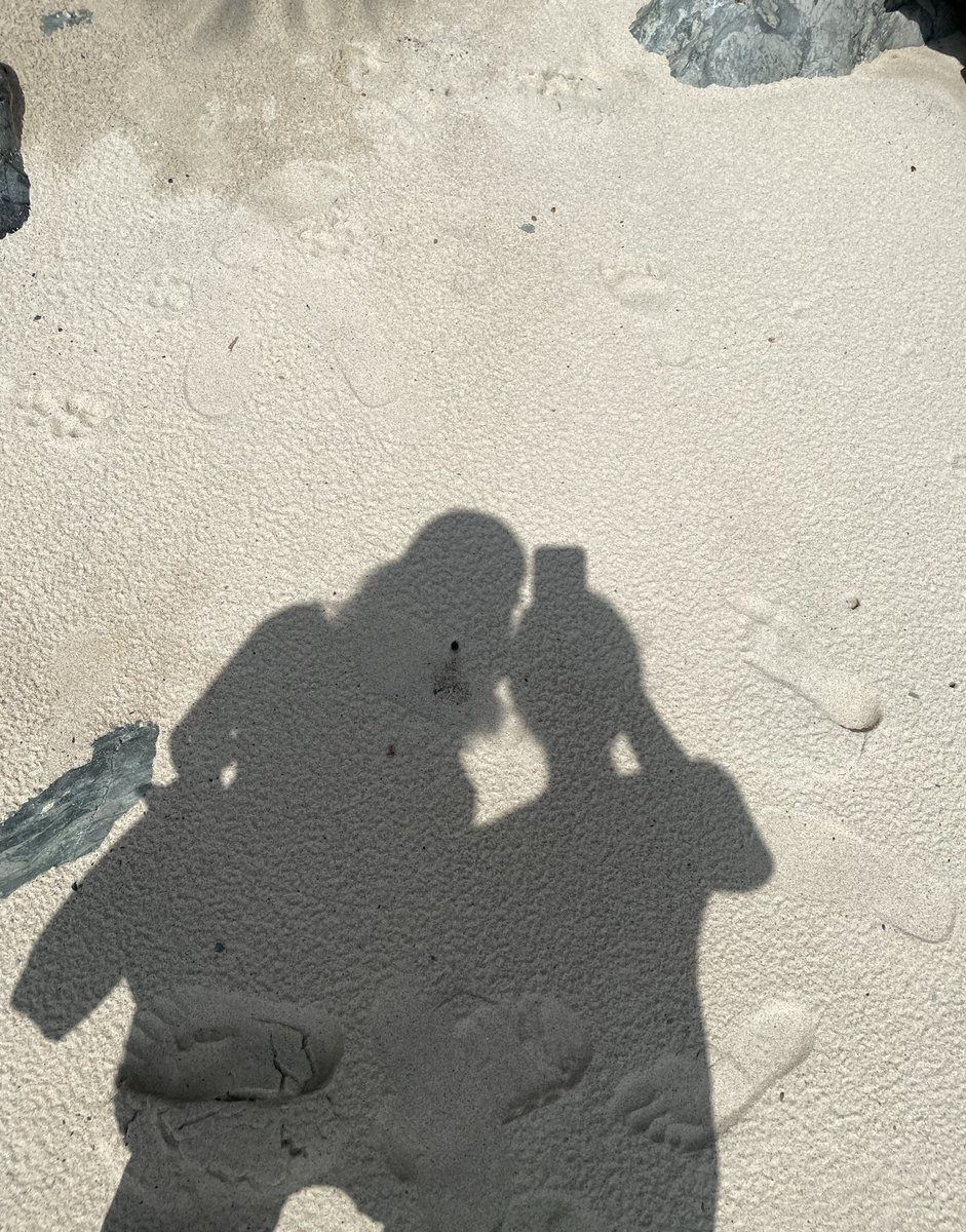 jjshm_'s tweet photo. 🏝️🌊 https://t.co/jAxclr72NN