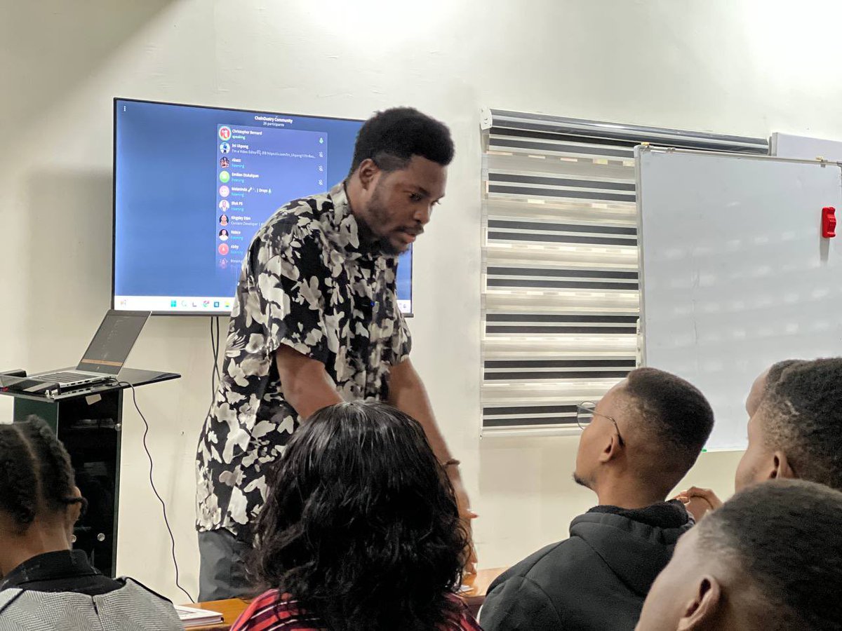 ChaindustryACD's tweet image. Turn market trends into opportunities!

The Crypto/Forex Trading &amp;amp; Investments session led by @crypto_zzyzx and @charted_guru, ignited curiosity on how to navigate financial markets with discipline and strategy.

It’s more than trading, it’s learning how to build wealth smartly.