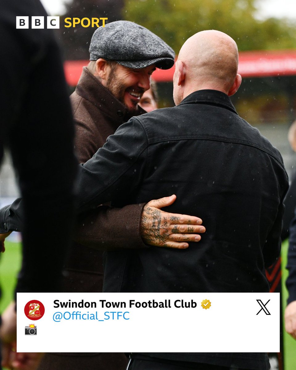 Holloway and Beckham. Football royalty 🤝