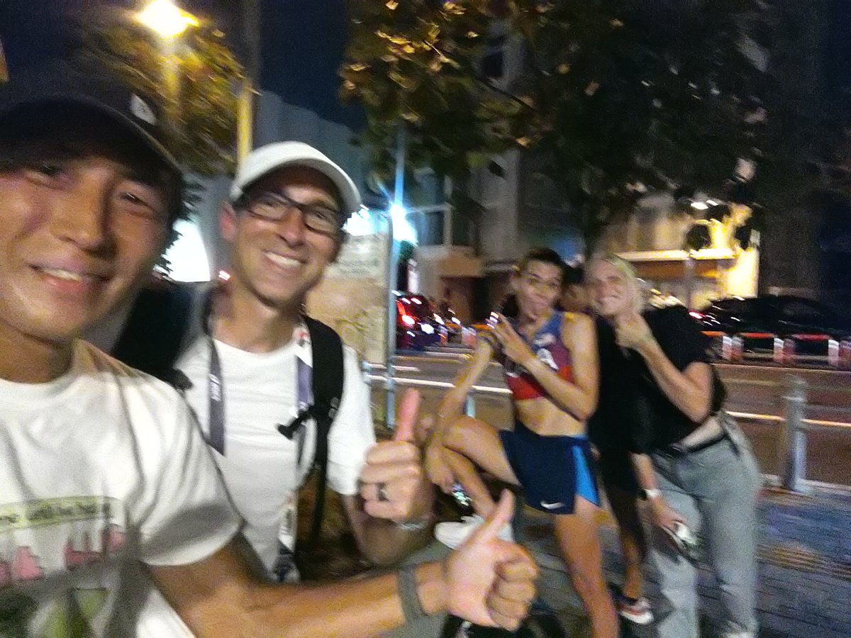 Tkambara_miler's tweet image. 野生のOACに遭遇した
興奮しすぎて汗と心拍数がヤバい
死ぬほどおめでとう🎉って言った
今夜は死んでもいい
#OAC #coffeeclub #on