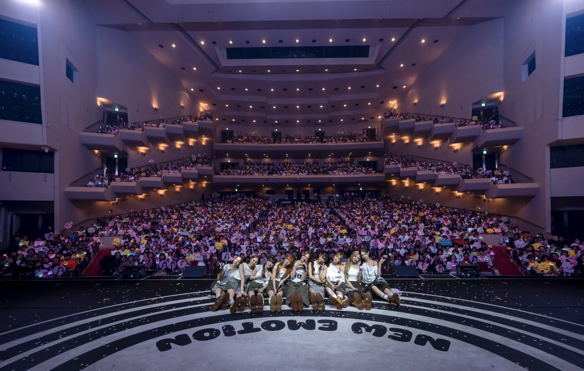 NiziU__official's tweet image. 𝑵𝒊𝒛𝒊𝑼 𝑳𝒊𝒗𝒆 𝒘𝒊𝒕𝒉 𝑼 𝟐𝟎𝟐𝟓
"𝑵𝑬𝑾 𝑬𝑴𝑶𝑻𝑰𝑶𝑵 : 𝑭𝒂𝒄𝒆 𝑻𝒐 𝑭𝒂𝒄𝒆"
𝜗𝜚 ‧₊˚ 𝟔/𝟑𝟐 ˚₊‧𝜗𝜚
@ 岩手 トーサイクラシックホール岩手 大ホール
#NiziU #ニジュー #니쥬 #WithU
#NiziU_tour #LivewithU2025 #NEW_EMOTION_Tour #FaceToFace
#にゅーえも