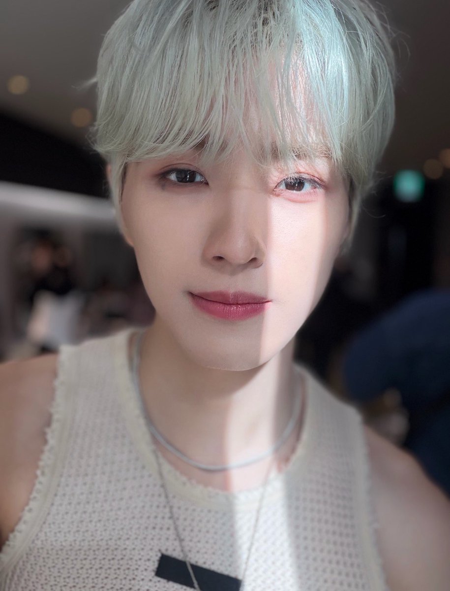 🧋⋆˚ (@onlyforyhee) on Twitter photo 