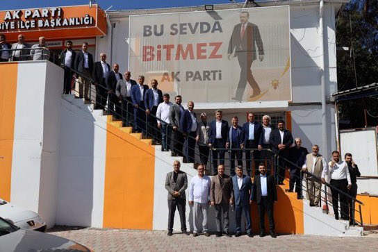 📍Eyyübiye İlçe Başkanlığı

Milletvekilimiz <a href="/malicevheri/">𝐃𝐫. 𝐌𝐞𝐡𝐦𝐞𝐭 𝐀𝐥𝐢 𝐂𝐞𝐯𝐡𝐞𝐫𝐢</a>, İl Başkanımız <a href="/milhamigunbegi/">M.İlhami GÜNBEGİ</a> ve il teşkilatımızla birlikte Eyyübiye İlçe Başkanımız <a href="/ElgunSuleyman/">Suleyman Elgün 🇹🇷🌹</a> ve AK davamıza gönül veren, gece gündüz büyük bir aşk ile çalışan kıymetli teşkilat mensuplarımızla bir araya geldik.