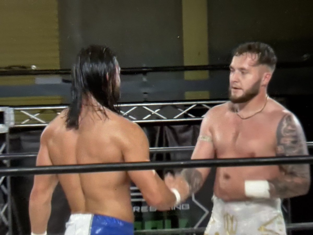 gospelusako's tweet photo. まじでこの2人とダガも交えて新生GLG外国人ユニット立ち上げれば良いのに💦 #noah_ghc  #JackMorris  #RickyKnightJr #新生GLG https://t.co/ZrKXiX2i9L