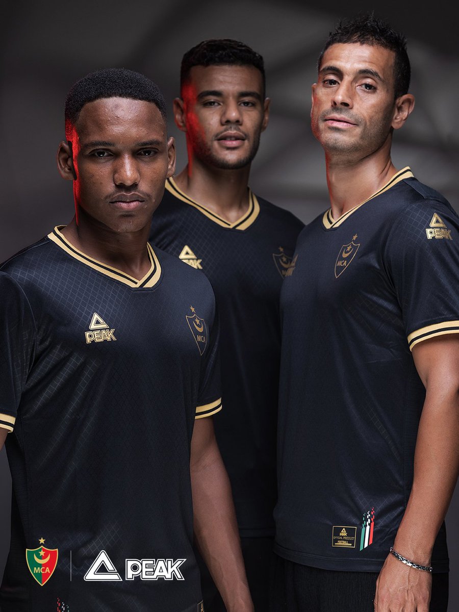 THEDEAN1921's tweet image. أناقة متمومة ومرصعة ذهباني ⚜️⚫️
𝓘𝓷 𝓑𝓵𝓪𝓬𝓴 𝓦𝓮 𝓡𝓲𝓼𝓮, 𝓘𝓷 𝓖𝓸𝓵𝓭 𝓦𝓮 𝓢𝓱𝓲𝓷𝓮 🔝⭐️

#MOULOUDEAN #mca #ThirdKit #Peak #BlackAndGold #GloryInGold #TheDeanInGold #MCAinBlackAndGold