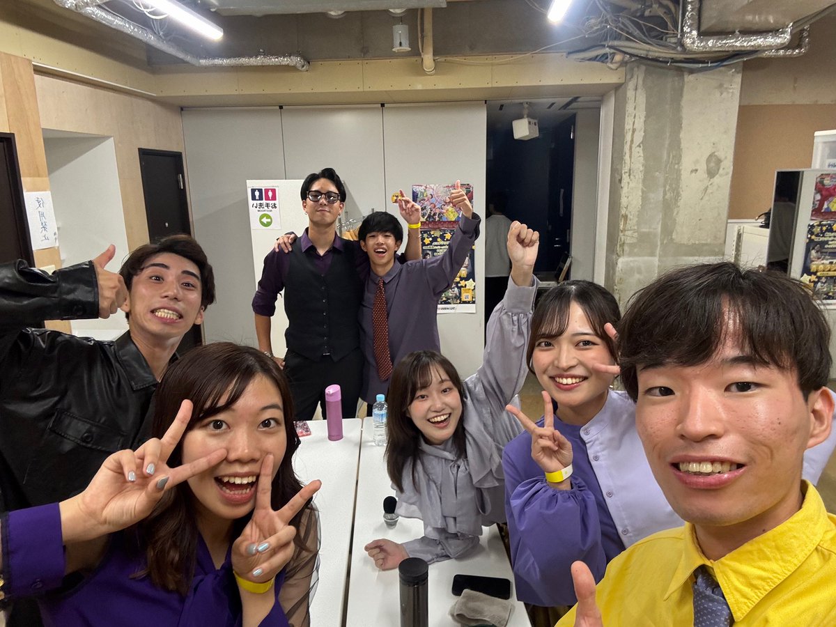 🪄🪄🪄✨✨出演報告✨✨🪄🪄🪄

アカソニ極2025決勝大会に出演させていただきました🪄またこうして集まって歌うことができてとても楽しかったです！
お客さんに私たちの世界がお届けできていたら嬉しいです✨
素敵な機会を本当にありがとうございました！

#アカソニ
#次はまろに会いに行くからねえ