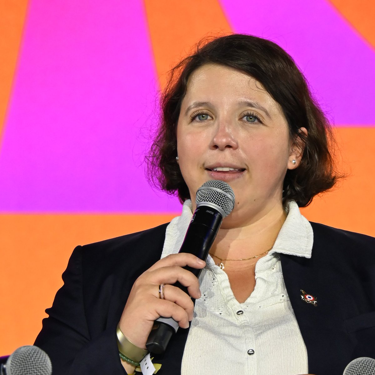 Renaissance's tweet photo. Arras... TOP DÉPART ! 🏁

C'est parti pour 2 jours intenses de militantisme, de défense de nos valeurs et de mobilisation pour notre avenir !

Pour nous rejoindre demain rdv sur : https://t.co/DX3g3WLGXT https://t.co/DP2jxDQkjq