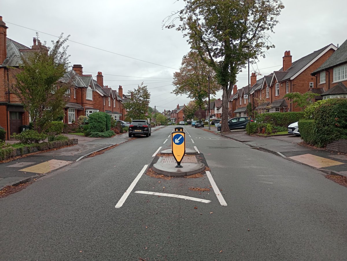 Liz Clements tweet media