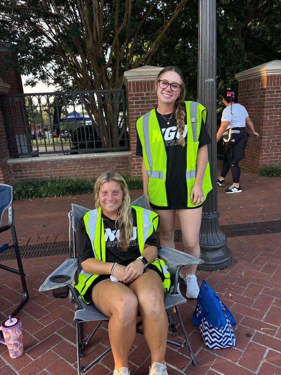 NGU Softball tweet media