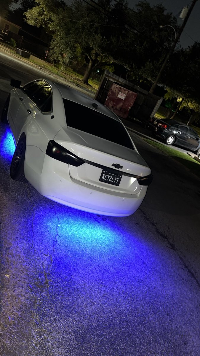 KeyLegendary's tweet image. Dig these blues..