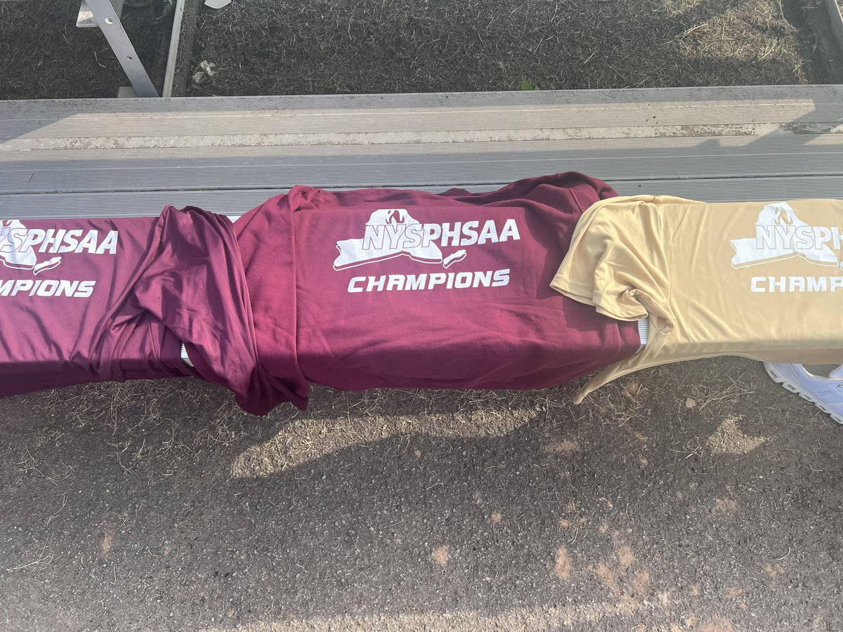 Huge shout out and thanks to <a href="/323sports/">323 Sports</a> for hooking us up with a great deal for our fall ball gear! Shorts, T-Shirt, Long Sleeve and Hoodies all with the state championship logo on the back! Thank you!
