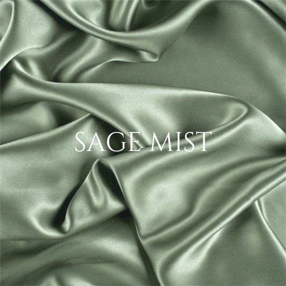 fairyprxncess's tweet image. What&apos;s your favorite shade of green satin?