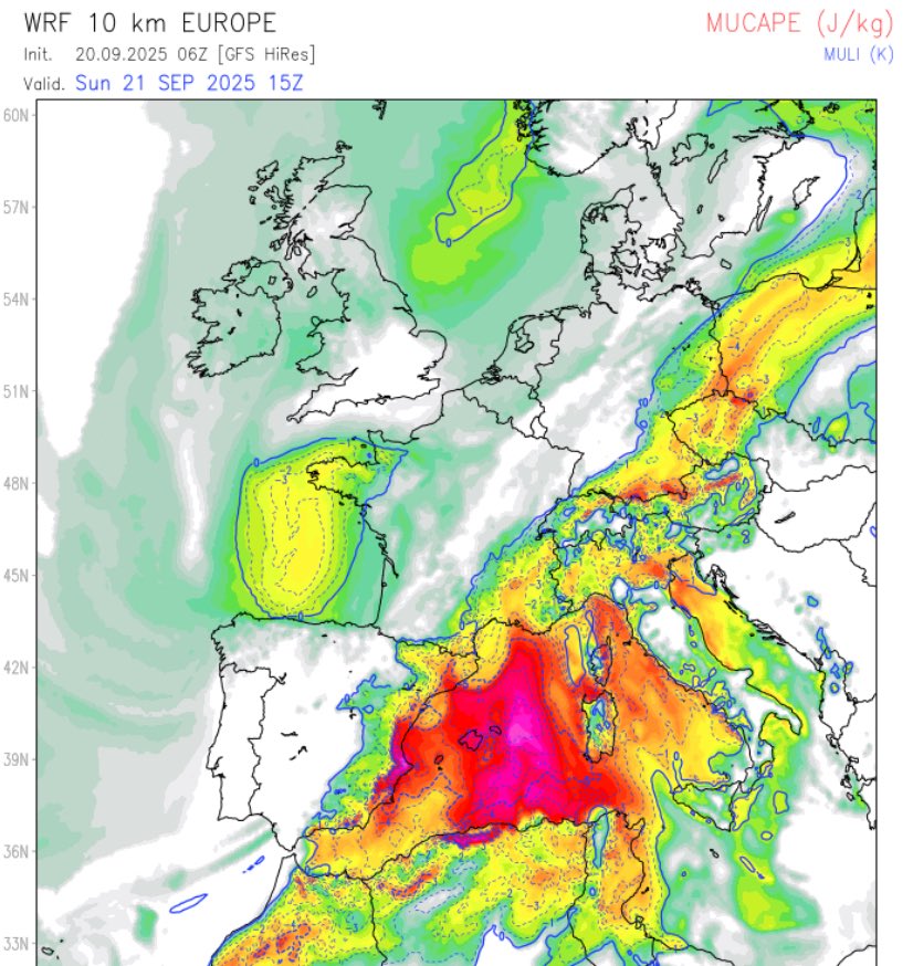 VigipreventionM's tweet image. ⛈️-&amp;gt; Un système pluvio-#orageux particulièrement violent pourrait concerner l’est du #Rhône.

⚡️De fortes intensités #orageuses sont attendues, avec des cumuls de 90-110mm/6h entre la #Drôme, le sud de l’#Isère, le #Vaucluse et les #BouchesDuRhône, s’étendant ensuite jusqu’aux