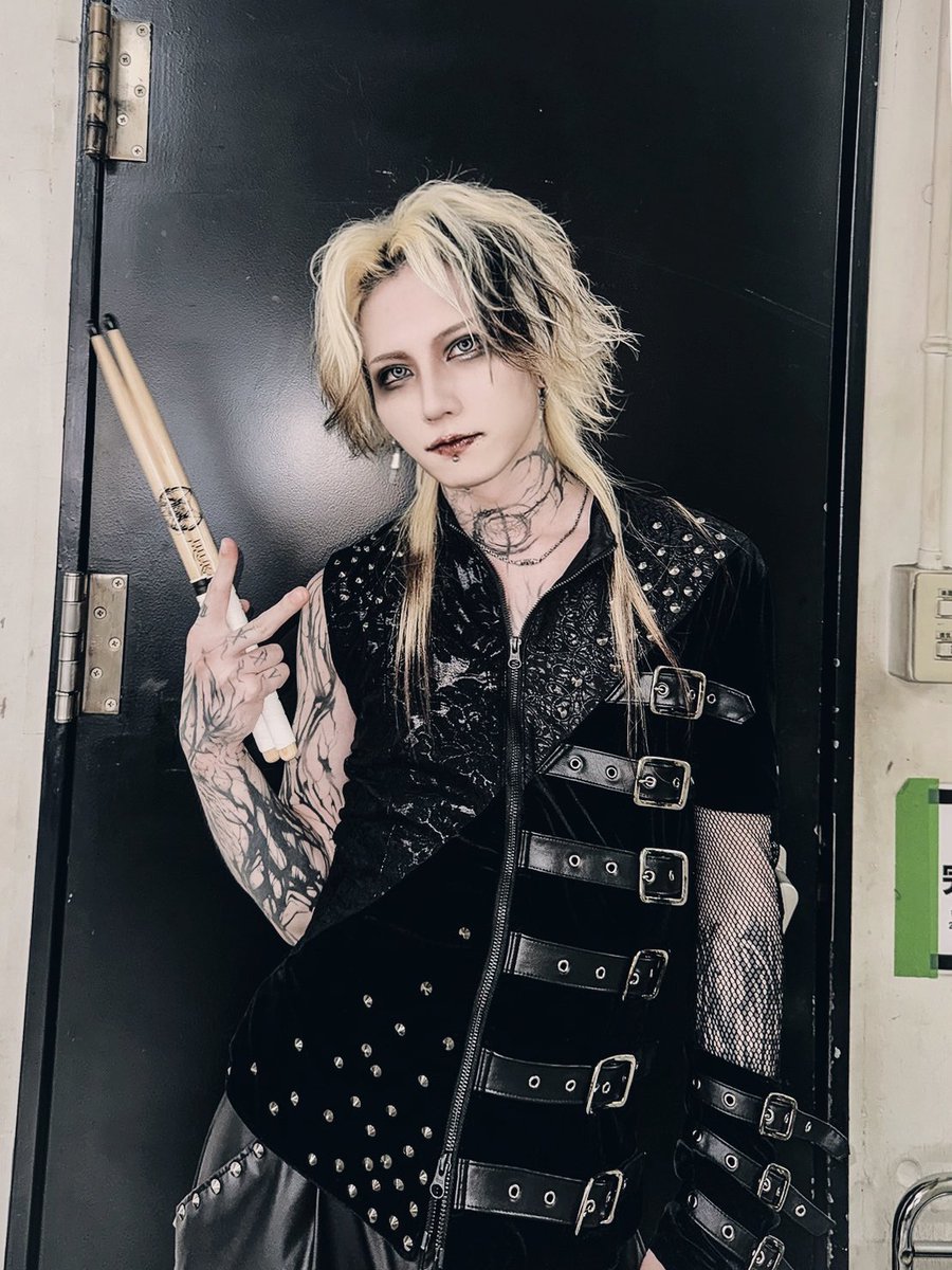 JILUKA ジルカ Zyean ジェーン チェキ17枚セット サイン入り JILUKA Zyean チェキセット - メルカリ