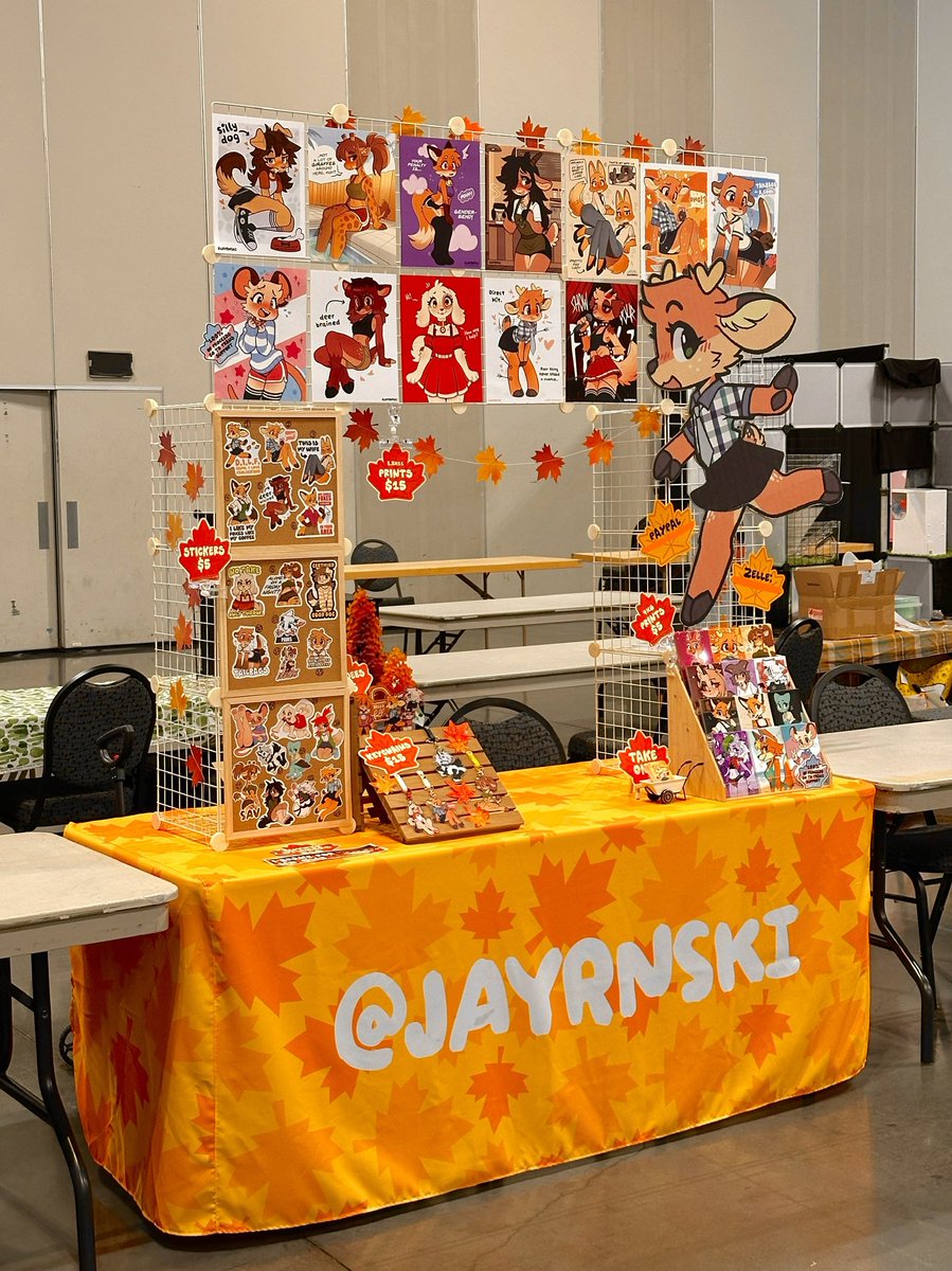 See you at <a href="/AnotherFurryCon/">Anthro SoCal</a>! Day 2! 🍁