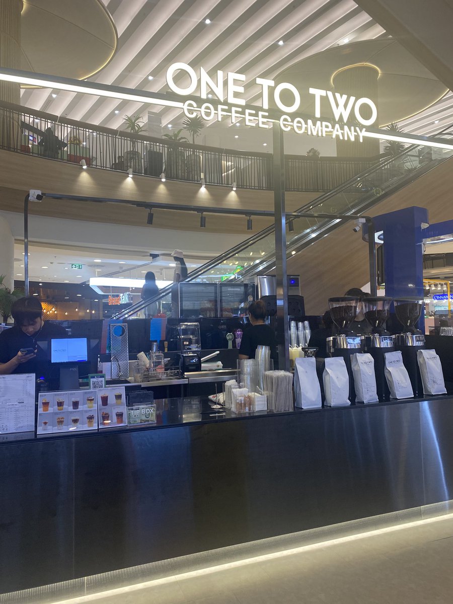 มาพัทยาสักที 😊☺️✌️
#centralpattaya #พัทยาเหนือ 
#centralfestivalpattaya 
#เซ็นทรัลพัทยา 
#บางละมุง
#พัทยา #Pattaya 
#โรงโป๊ะ #ตะเคียนเตี้ย #แหลมฉบัง