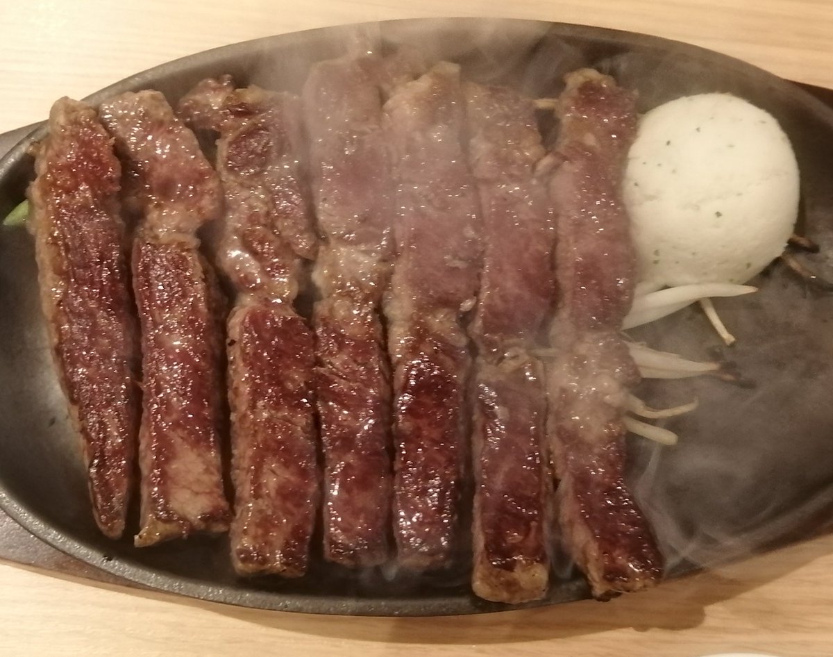 今日は友人と食事の約束があったので、出発前に英単語と電験計算問題を120分、行き帰りの電車で電験論説と消防設備士甲5を60分勉強しました。