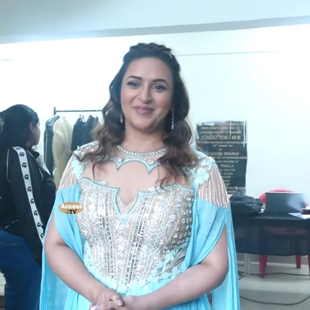 gloriousgurl07's tweet image. omgggg #ishra 😍😍 plsss barun aur sanaya ko bhi le aao yarrrrr 😭🤧