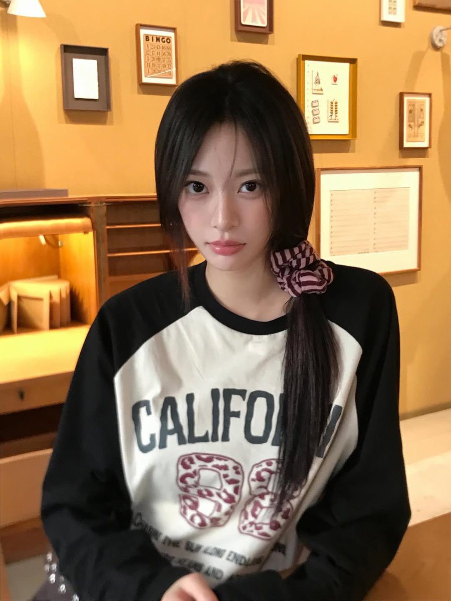 zoaging's tweet image. 미소녀가 단명헤어하면 저 그냥 존예통만 느끼죠…