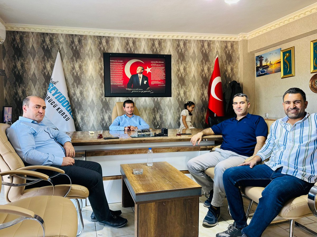 Seyidoğlu Sürücü Kursu Yönetim Kurulu Başkanı Mehmet Sait Seyidoğlu'nu Makamında Ziyaret Ettik.