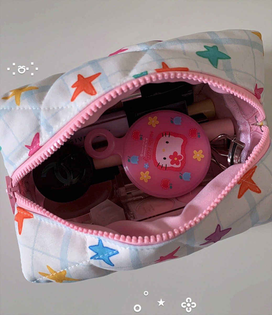 marauisxx's tweet image. 𝖯𝗈𝗎𝖼𝗁 𝖿𝗅𝗎𝖿𝖿𝗒 𝖻𝖺𝗀
: 𝖺𝗆𝗎𝗌𝖾  ˚✿