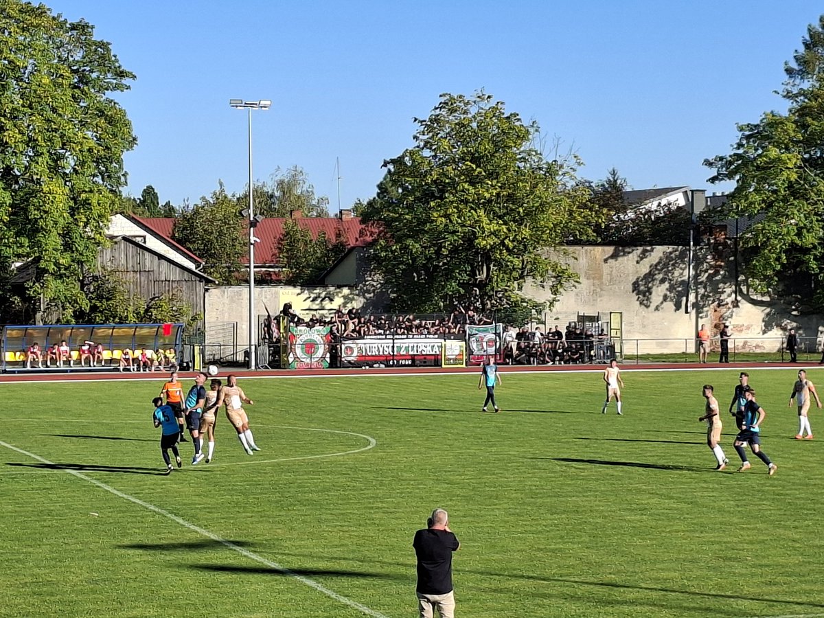 Tomek Dębek tweet media