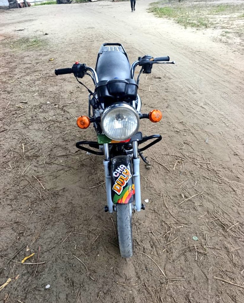 Eng_Matarra's tweet photo. TVS HLX 🔥🔥🔥
REG" #DGY
▪️CC. 125
▪️GEAR TANO
▪️STARTER JINO MOJA
▪️ENGINE HAIJAGUSWA
▪️FULL DOCUMENTS ✅️
#BEI - Tshs. 1,250,000/=
IPO DAR (Mikoani Tunasafirisha)
CALL 📞 📲-0793022184
WHATSAPP-0719542184 https://t.co/9Uamk7wm8d