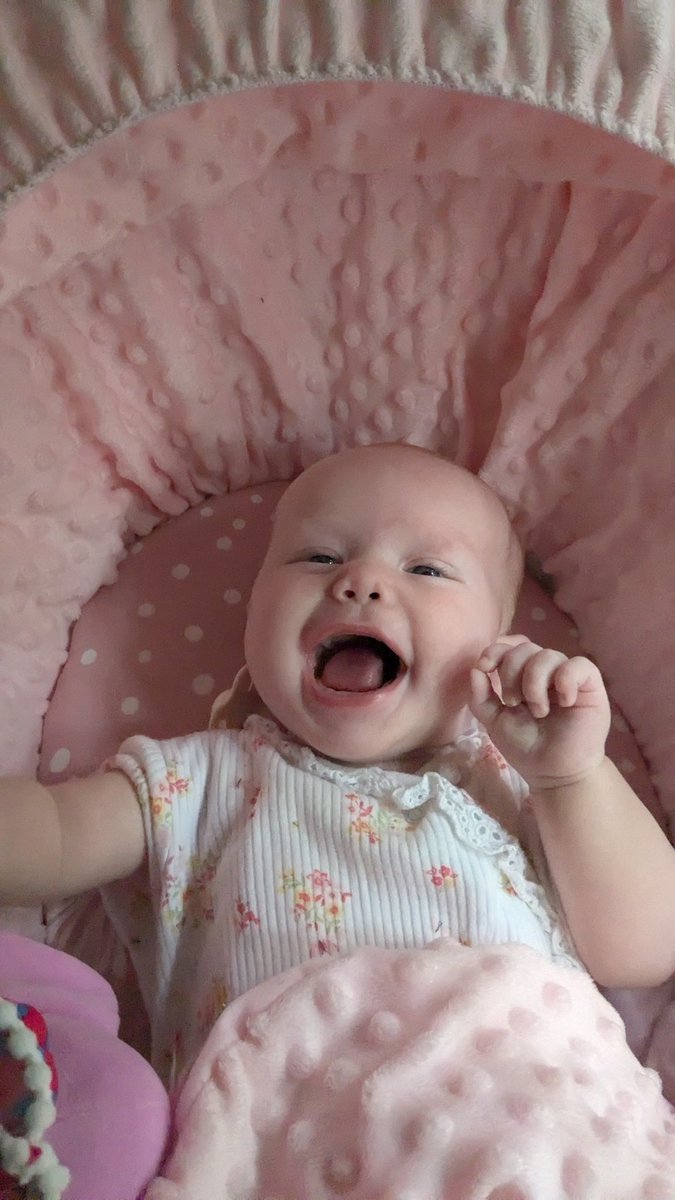 AnnaWhiley's tweet photo. Just popping these pics on here to brighten everyone's day. Aurora's smile is like sunshine, it brightens the day :) https://t.co/WuPUOWpbAZ