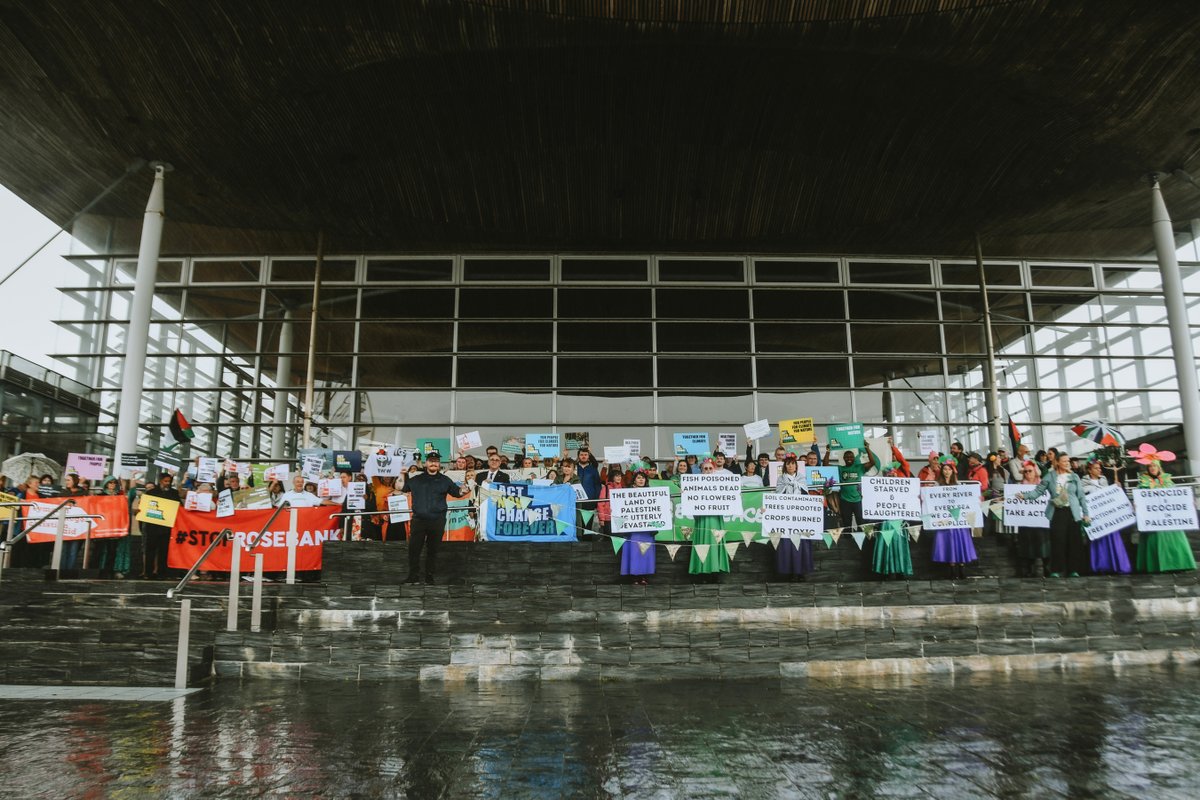 Rhaid i Gymru roi cyfiawnder hinsawdd wrth wraidd 2026! 💚 #TynnuLlinell / #DrawTheLine

climate.cymru/global-climate…