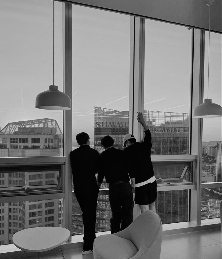 ᅠᅠ
📍𝗘𝗟𝗜𝗫𝗜𝗥 𝗩𝗜𝗟𝗟𝗔
ᅠᅠ
Trio kwek kwek lagi cek cek villa double L
ᅠᅠ